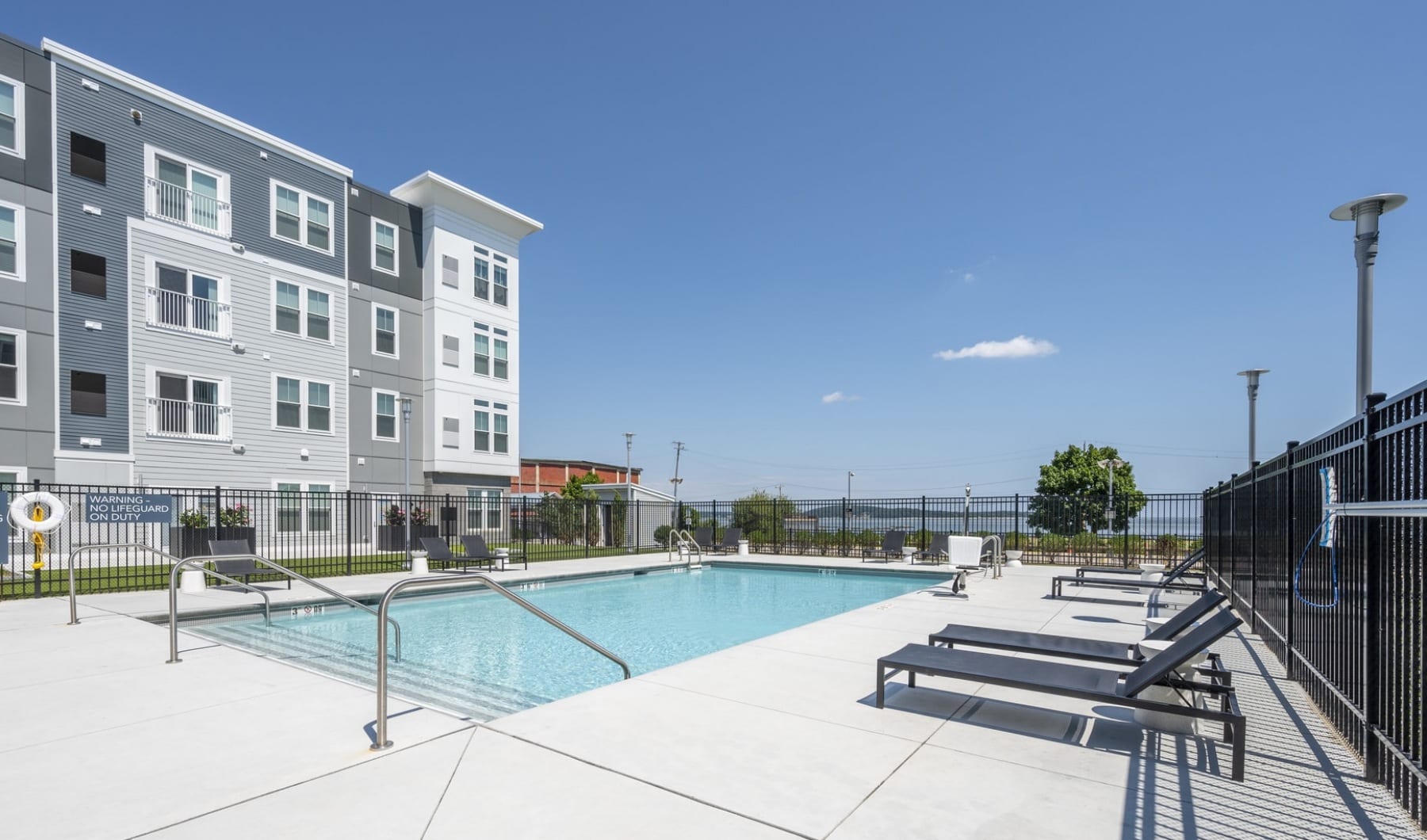 Apartments in Plymouth Harborwalk Apartments